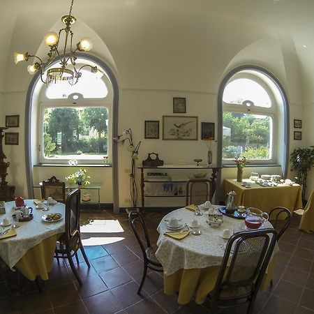 B&B Villa Ocsia San Giorgio a Cremano Eksteriør billede
