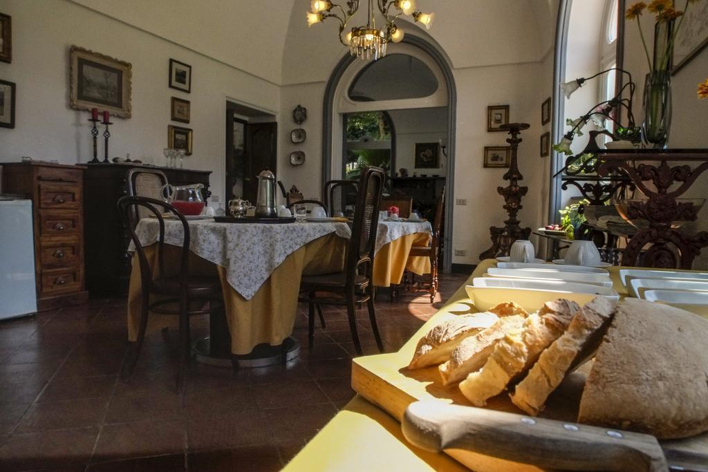B&B Villa Ocsia San Giorgio a Cremano Eksteriør billede