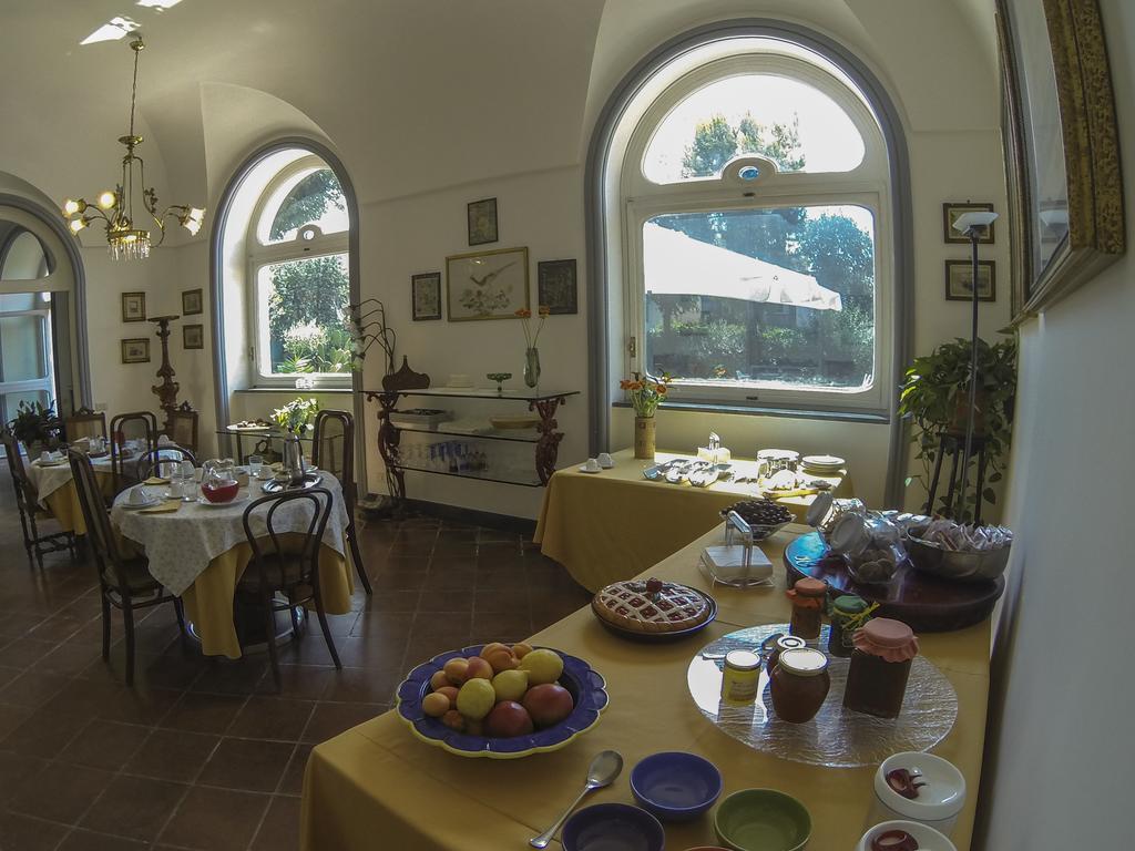 B&B Villa Ocsia San Giorgio a Cremano Eksteriør billede