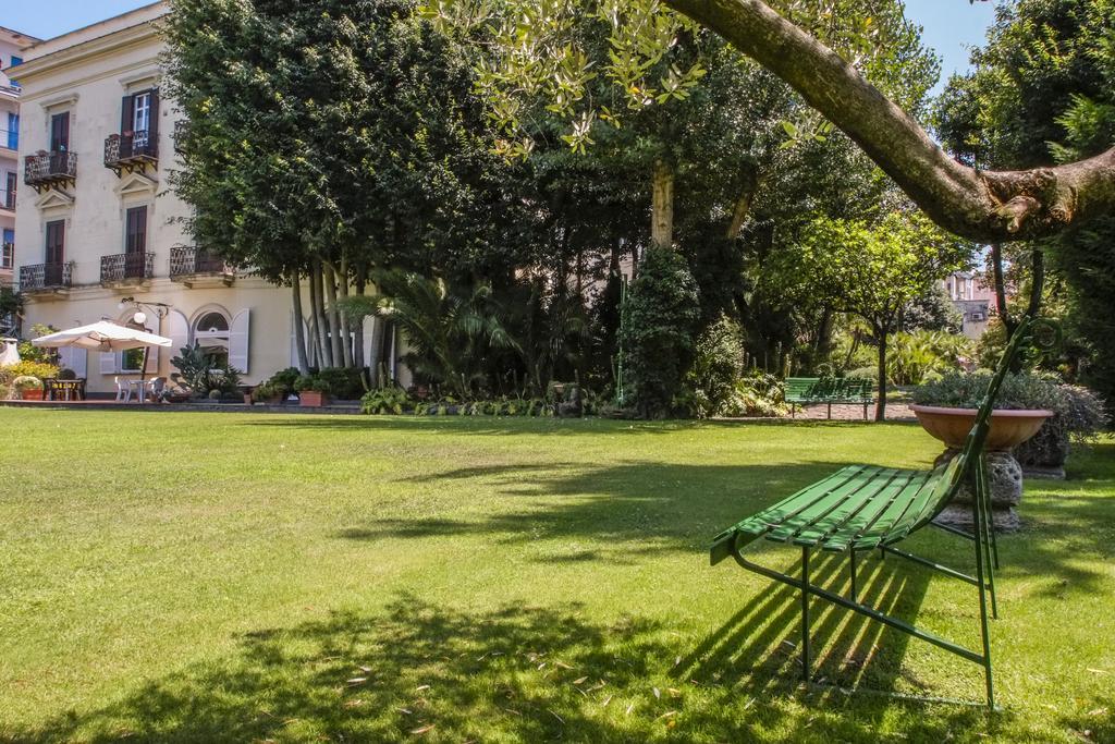 B&B Villa Ocsia San Giorgio a Cremano Eksteriør billede